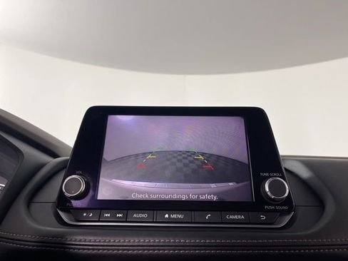 Used 2022 Nissan Rogue SV FWD image 26