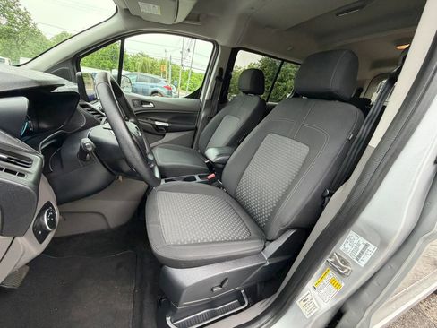 Used 2021 Ford Transit Connect XLT FWD image 13