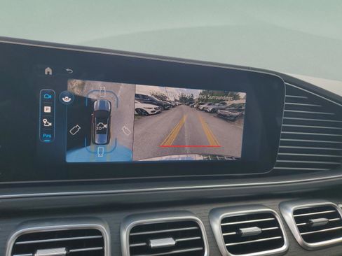 Certified 2026 Mercedes-Benz GLS 450 4MATIC image 23
