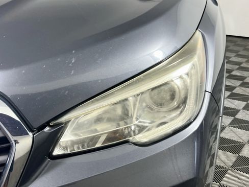 Used 2019 Subaru Ascent Premium AWD/4WD image 11