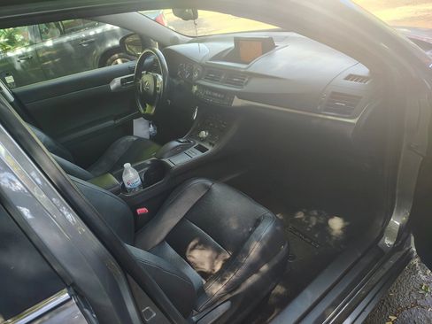 Used 2012 Lexus CT 200h Premium w/ Leather Pkg FWD image 25