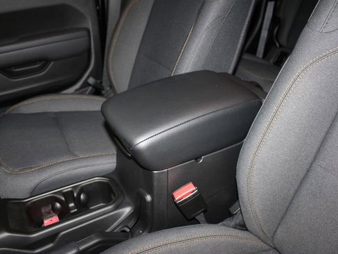 New 2026 Jeep Gladiator Sport image 21