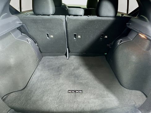 Used 2024 Nissan Kicks S image 27