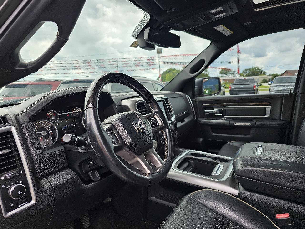 Used 2018 RAM 1500 Limited AWD/4WD image 6