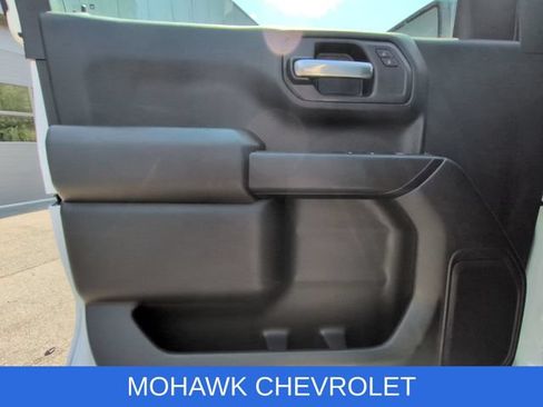 Used 2022 Chevrolet Silverado 1500 Custom AWD/4WD image 23