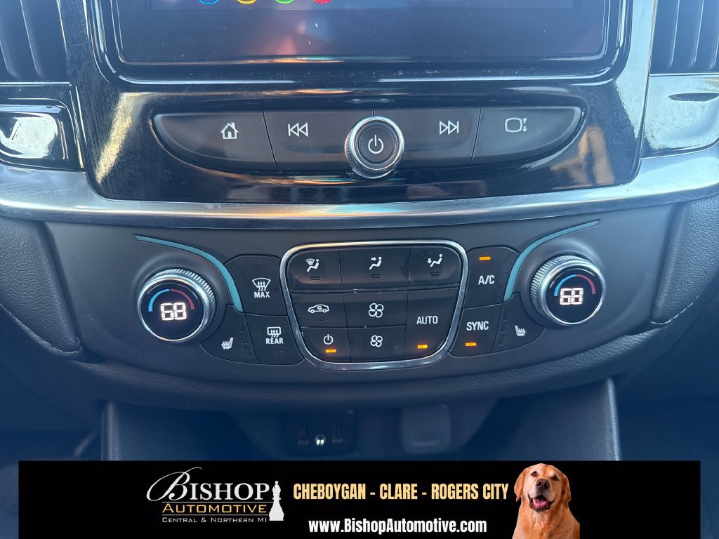 Used 2023 Chevrolet Traverse LT w/ LPO, Floor Liner Package AWD/4WD image 21