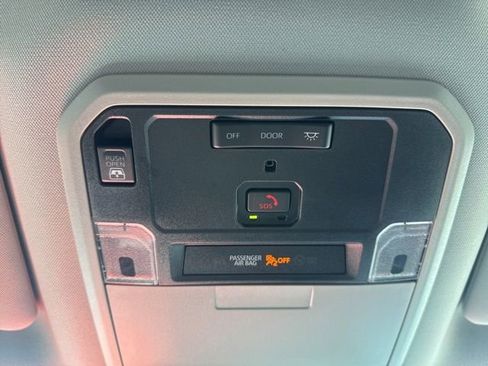 Used 2024 Toyota Tundra Limited image 36