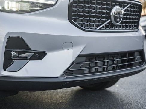 New 2026 Volvo XC40 B4 Plus w/ Protection Package Premier image 11