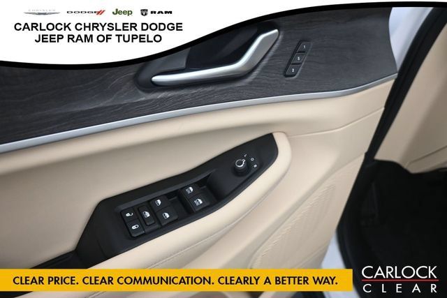 Used 2023 Jeep Grand Cherokee Limited AWD/4WD image 15