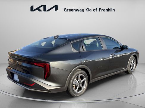 New 2025 Kia K4 LXS image 7