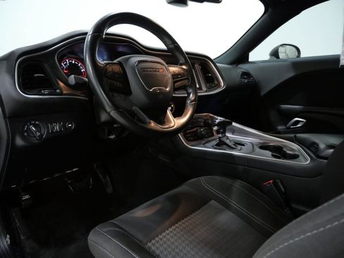 Used 2021 Dodge Challenger SXT w/ Blacktop Package image 11