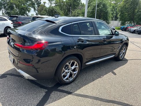 Used 2024 BMW X4 xDrive30i w/ Premium Package AWD/4WD image 6