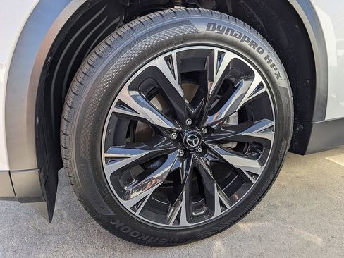 Used 2024 MAZDA CX-90 Plug-In Hybrid w/ Premium Pkg AWD/4WD image 32