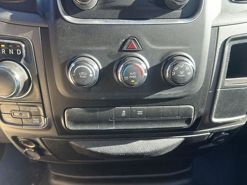 Used 2018 RAM 1500 Express w/ Express Value Package image 17