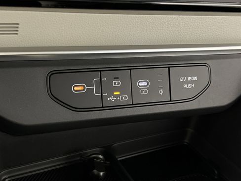 New 2026 Kia Carnival SX w/ SX Dark Edition Package image 36