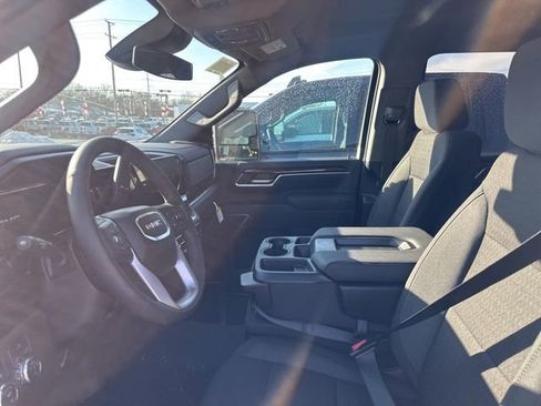 New 2026 GMC Sierra 2500 SLE image 13
