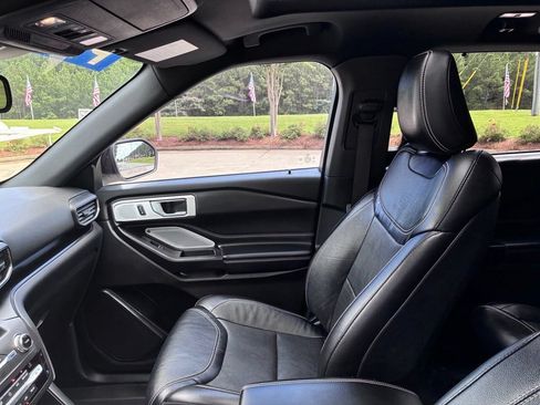 Used 2020 Ford Explorer ST w/ Premium Technology Package AWD/4WD image 24