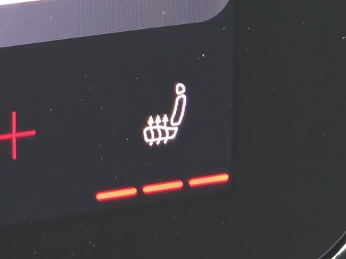 New 2026 Audi Q3 quattro 2.0T image 9