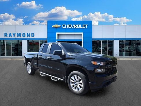 Used 2021 Chevrolet Silverado 1500 Custom w/ LPO, Dark Essentials Package AWD/4WD image 10