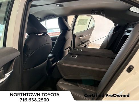 Used 2023 Toyota Camry SE image 19