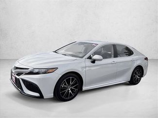 Used 2024 Toyota Camry SE video 1