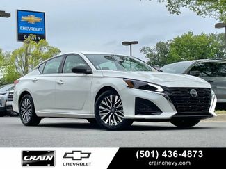 Used 2024 Nissan Altima 2.5 SV FWD video 1