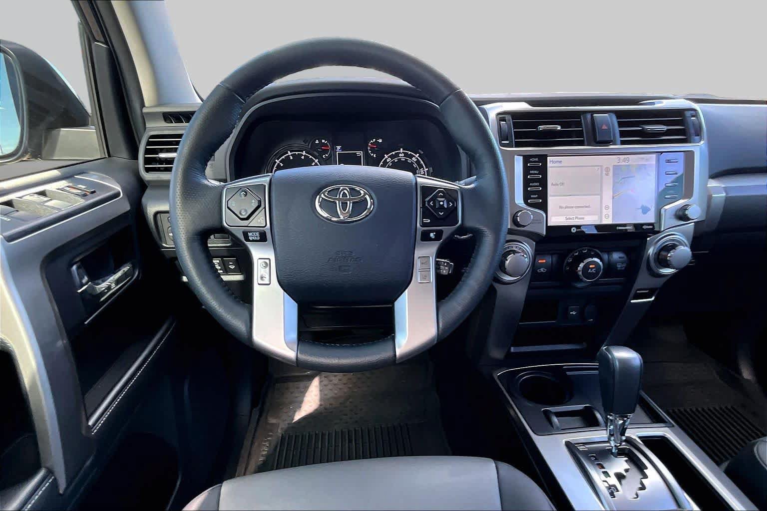 Used 2024 Toyota 4Runner SR5 Premium w/ Moonroof Package RWD image 6