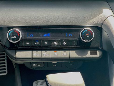 New 2026 Hyundai Elantra Sport FWD image 8