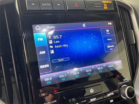 Used 2022 Subaru Ascent Limited w/ Technology Package image 8