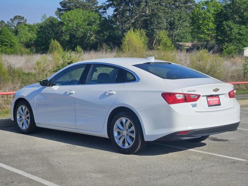 Used 2023 Chevrolet Malibu LT FWD image 4
