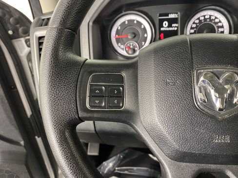 Used 2014 RAM 1500 Express AWD/4WD image 20