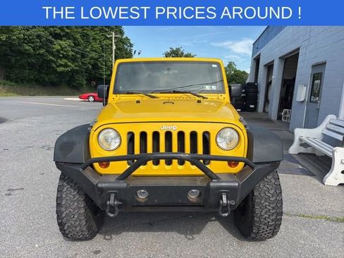 Used 2011 Jeep Wrangler Rubicon w/ PWR Convenience Group AWD/4WD image 2