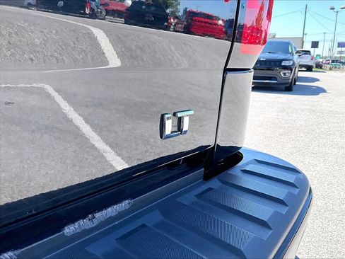 Used 2016 Chevrolet Silverado 1500 LT w/ All Star Edition AWD/4WD image 9