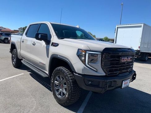 New 2026 GMC Sierra 1500 AT4X AWD/4WD image 4
