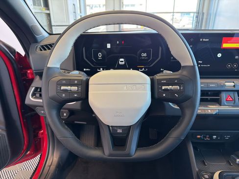 New 2026 Kia K4 GT-Line image 18