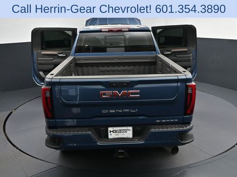 Used 2024 GMC Sierra 2500 Denali w/ Denali Reserve Package AWD/4WD image 53