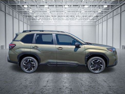 Used 2026 Subaru Forester Limited AWD/4WD image 6