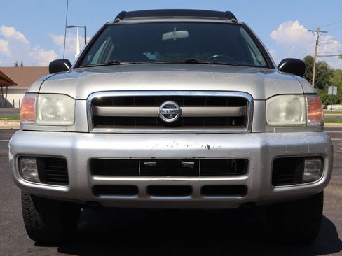 Used 2003 Nissan Pathfinder SE w/ SE Popular Pkg AWD/4WD image 13