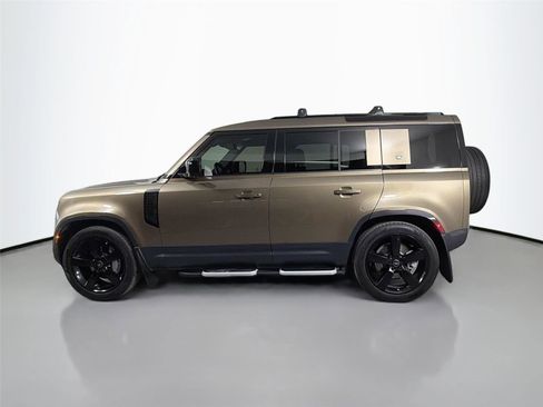 Certified 2024 Land Rover Defender 110 S AWD/4WD image 8