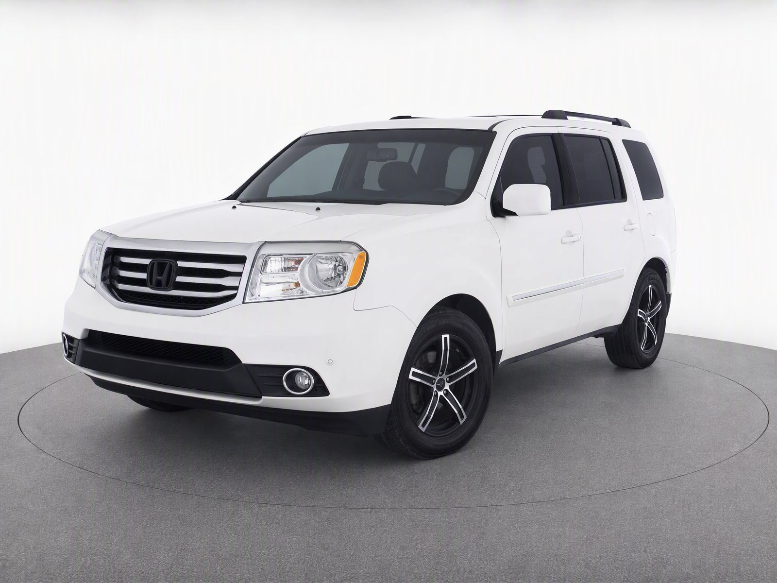 Used 2014 Honda Pilot Touring image 2