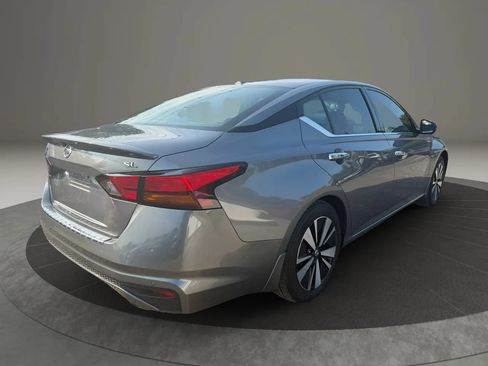 Used 2021 Nissan Altima 2.5 SL FWD image 5