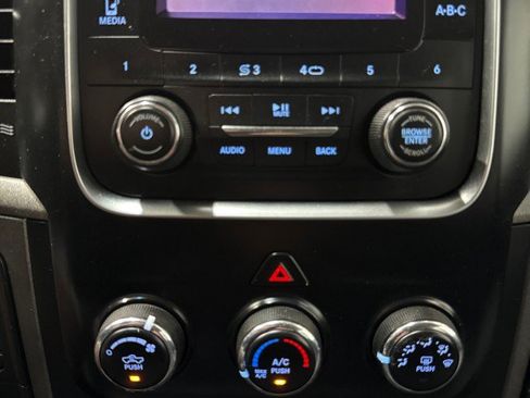 Used 2015 RAM 2500 Tradesman AWD/4WD image 19