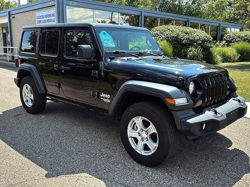Used 2020 Jeep Wrangler Unlimited Sport S AWD/4WD image 1