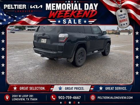 Used 2023 Toyota 4Runner SR5 Premium w/ Moonroof Package AWD/4WD image 5