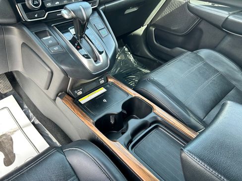 Used 2021 Honda CR-V Touring image 18