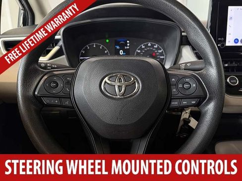 Used 2023 Toyota Corolla LE FWD image 9