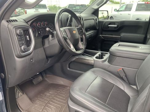 Used 2021 Chevrolet Silverado 1500 LTZ w/ LTZ Premium Package AWD/4WD image 27