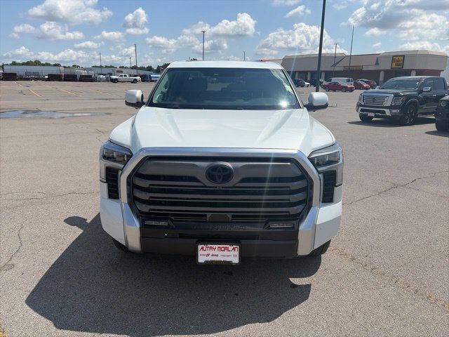 Used 2024 Toyota Tundra Limited AWD/4WD image 9