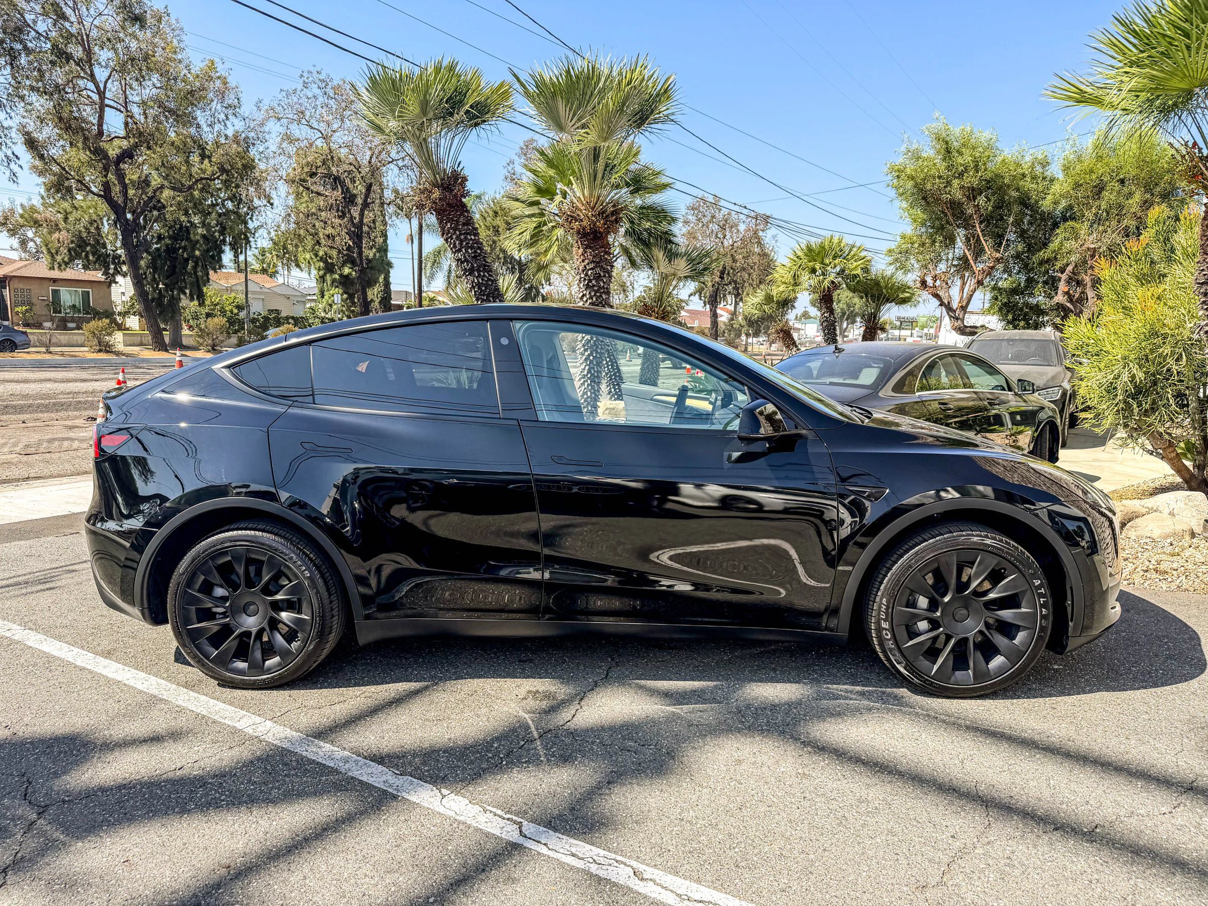 Used 2023 Tesla Model Y Long Range AWD/4WD image 15