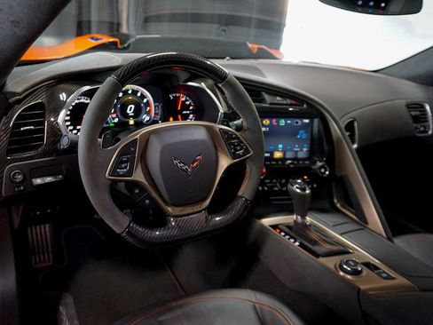 Used 2019 Chevrolet Corvette ZR1 RWD image 10